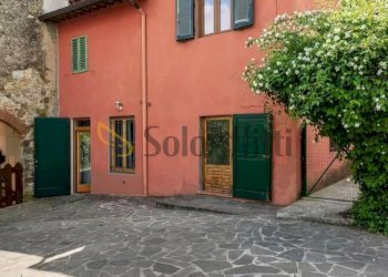 1a8ea968-bef8-452b-b427-aced00bce9a8_B22582B7-6A6B - Trilocale via la rosa 10, Fiesole - foto 1
