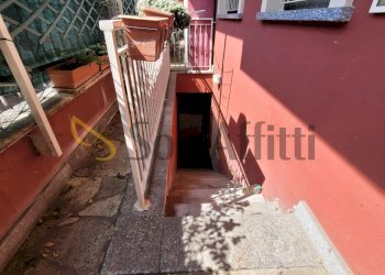 patio e accesso esterno alla taverna - Appartamento Via Carroccio, Rescaldina - foto 17