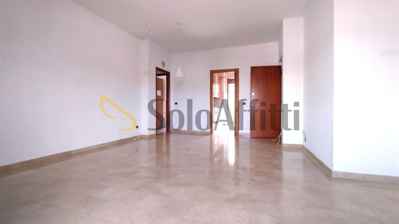 soggiorno - Three-room apartment Via Colli di Sant'Erasmo, Legnano - photo 1