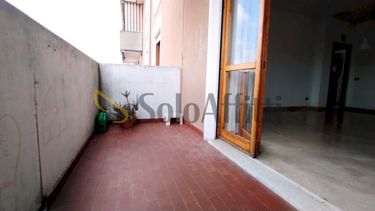 terrazzino cucina abitabile - Three-room apartment Via Colli di Sant'Erasmo, Legnano - photo 3