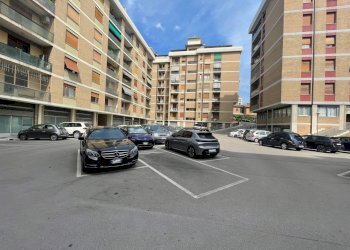 4 - Locale Commerciale Piazzale Giotto 46, Perugia - foto 4