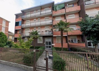 esterno - Three-room apartment Via Goito 14, Rho - photo 10