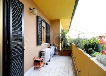 terrazza camere - Quadrilocale Via delle Villette, Livorno - foto 20