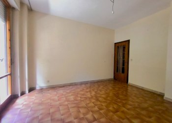 IMG_20260707_164553432 - Appartamento Via Ludovico Antonio Muratori, Livorno - foto 4
