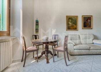 salotto - Quadrilocale Piazza della Vittoria, Livorno - foto 6