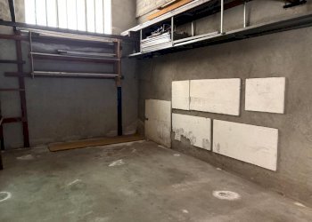box - Box Corso Bernardino Telesio 16, Torino (neighborhood Parella) - photo 2