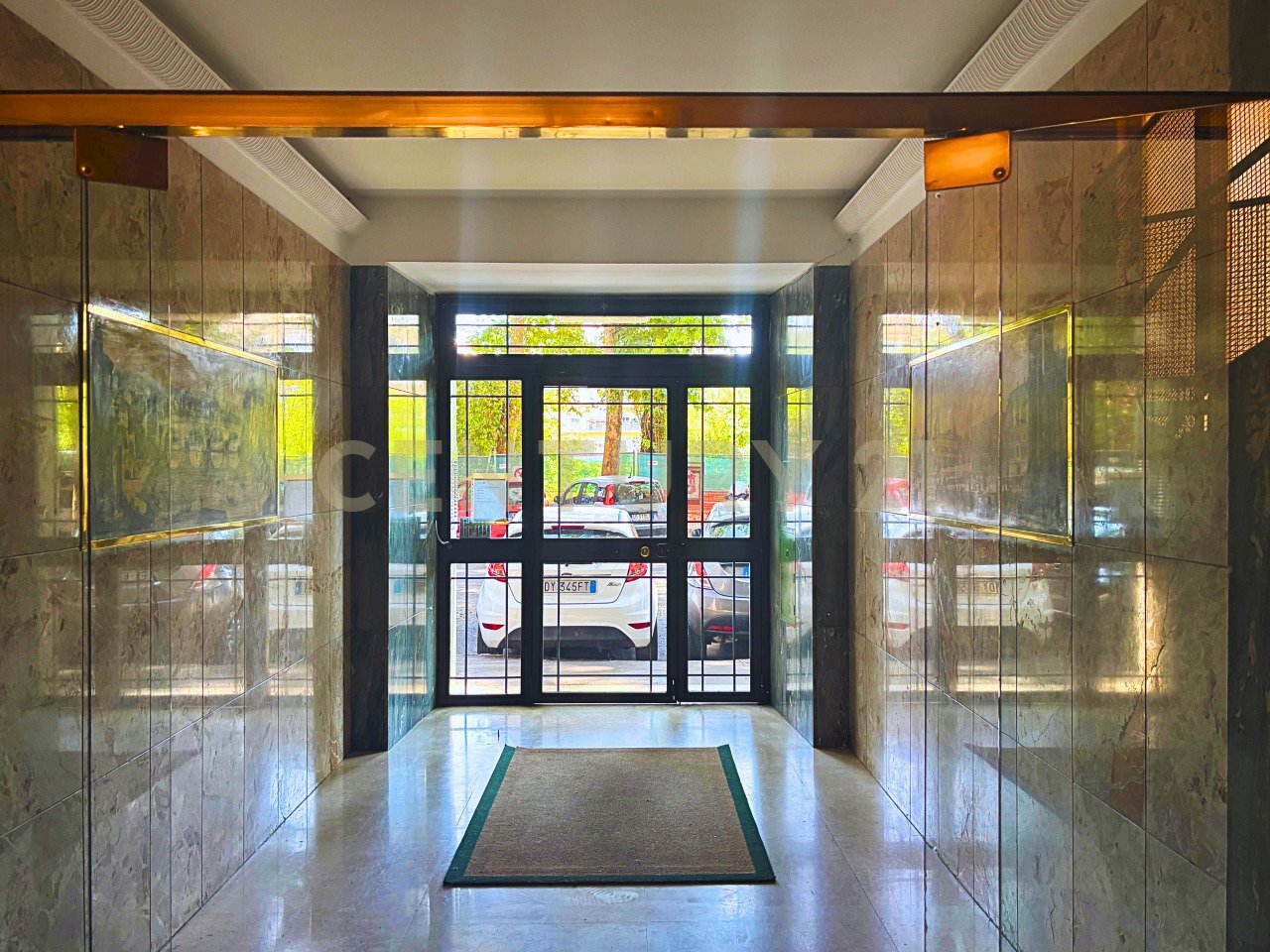 Ingresso stabile - Four-room apartment Via Valsolda 129, Roma - photo 3
