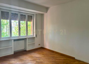 Camera da letto - Four-room apartment Via Valsolda 129, Roma - photo 17
