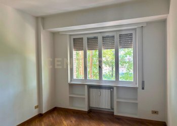 Camera da letto - Four-room apartment Via Valsolda 129, Roma - photo 18