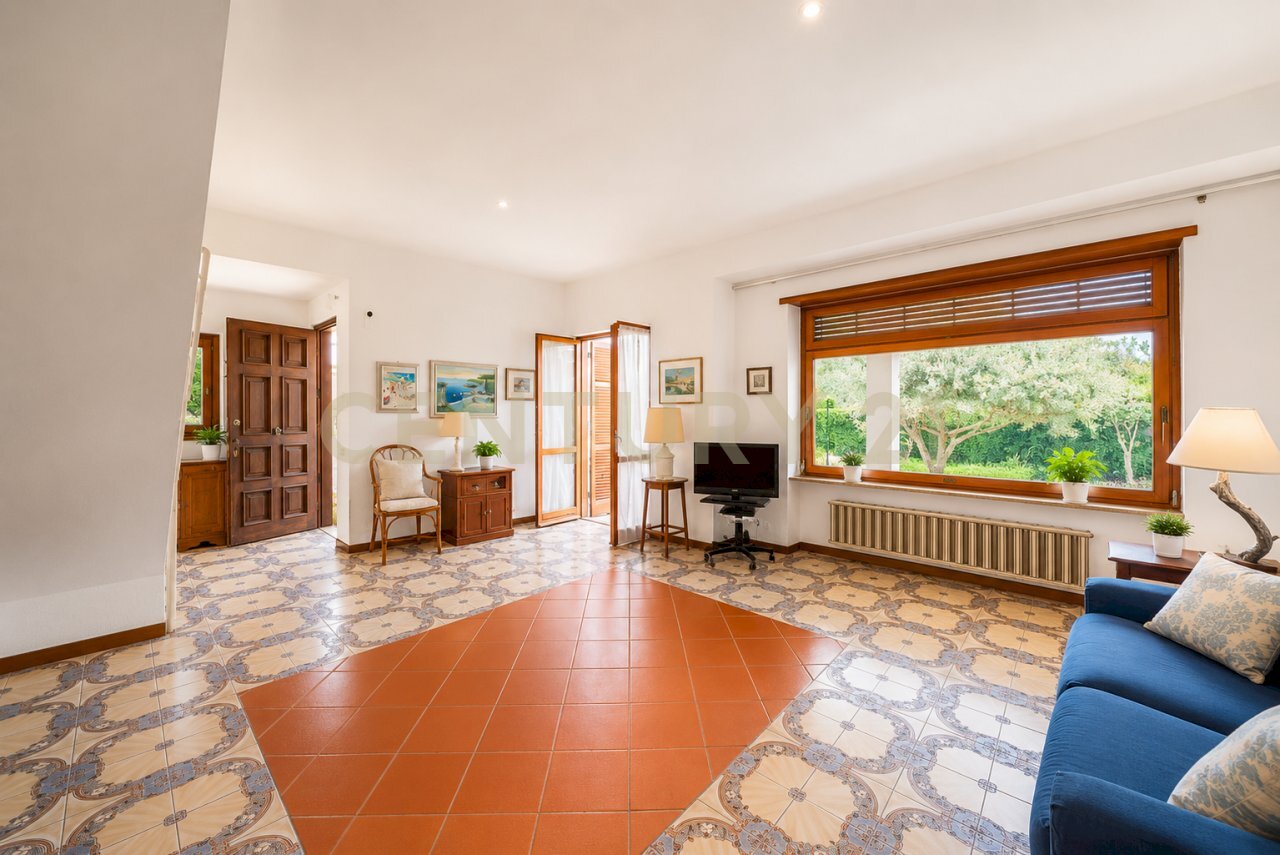 60C2FA3E-C8A6-4A35-9561-5DFAA77F0238 - Villa a Schiera Viale dei Gladioli 12, Anzio - foto 2