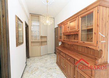 1.2 ingresso.jpg - Appartamento Via Borzoli 15C, Genova (zona Sestri Ponente) - foto 4