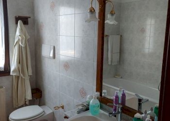 9a6d750c-a10c-41cf-a62d-2a64f916ddcb.jpg - Villa Piazzale Felice Dardano 24a, Villata - foto 18