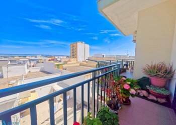 Balcone - Three-room apartment Via Roma 44, San Giorgio Ionico - photo 19