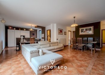 Villa bifamiliare in vendita a Cameriano - Independent house Via Borghetto 4, Casalino - photo 2