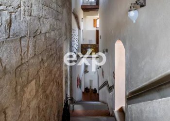 Castle Gaiole in Chianti - photo 25