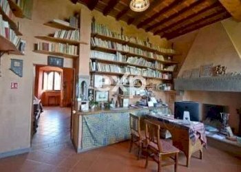 Castle Gaiole in Chianti - photo 38