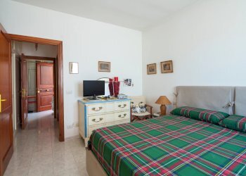 Three-room apartment Via Brancaleoni Delfina, Arzachena - photo 5