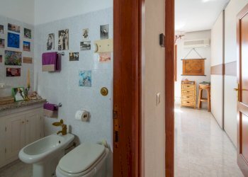 Three-room apartment Via Brancaleoni Delfina, Arzachena - photo 12