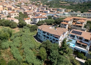 Three-room apartment Via Brancaleoni Delfina, Arzachena - photo 34