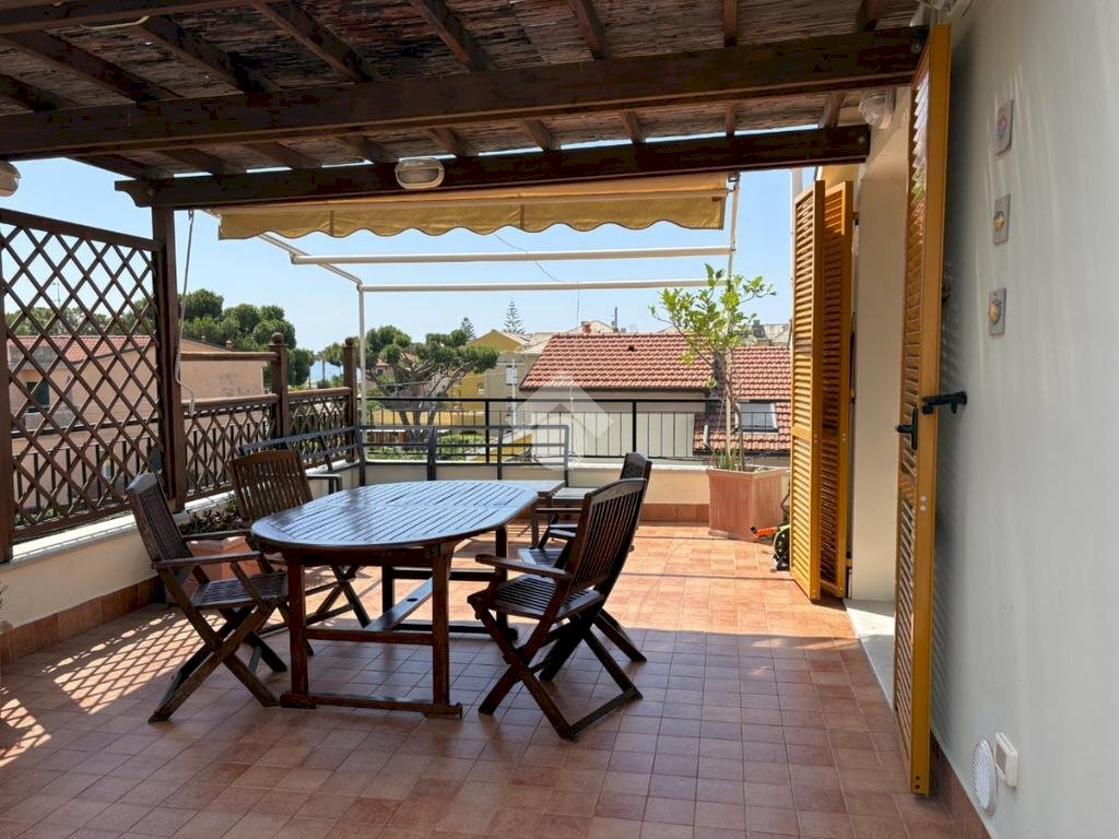 Three-room apartment Vico Della Madonnetta, Loano - photo 1