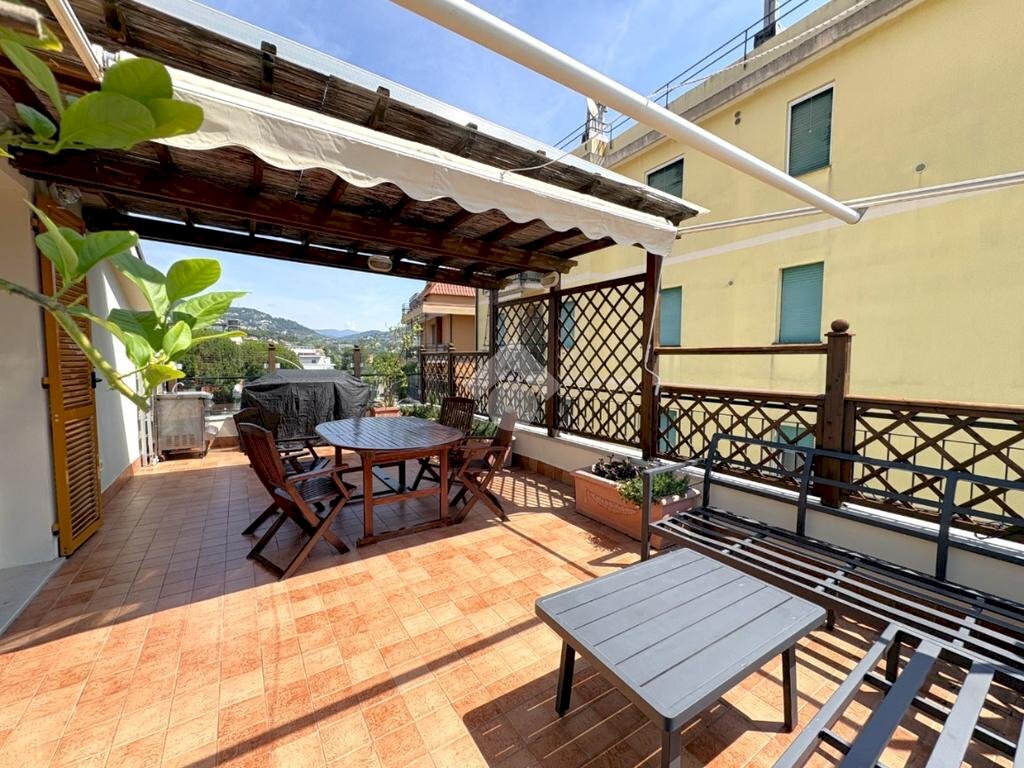 Three-room apartment Vico Della Madonnetta, Loano - photo 2
