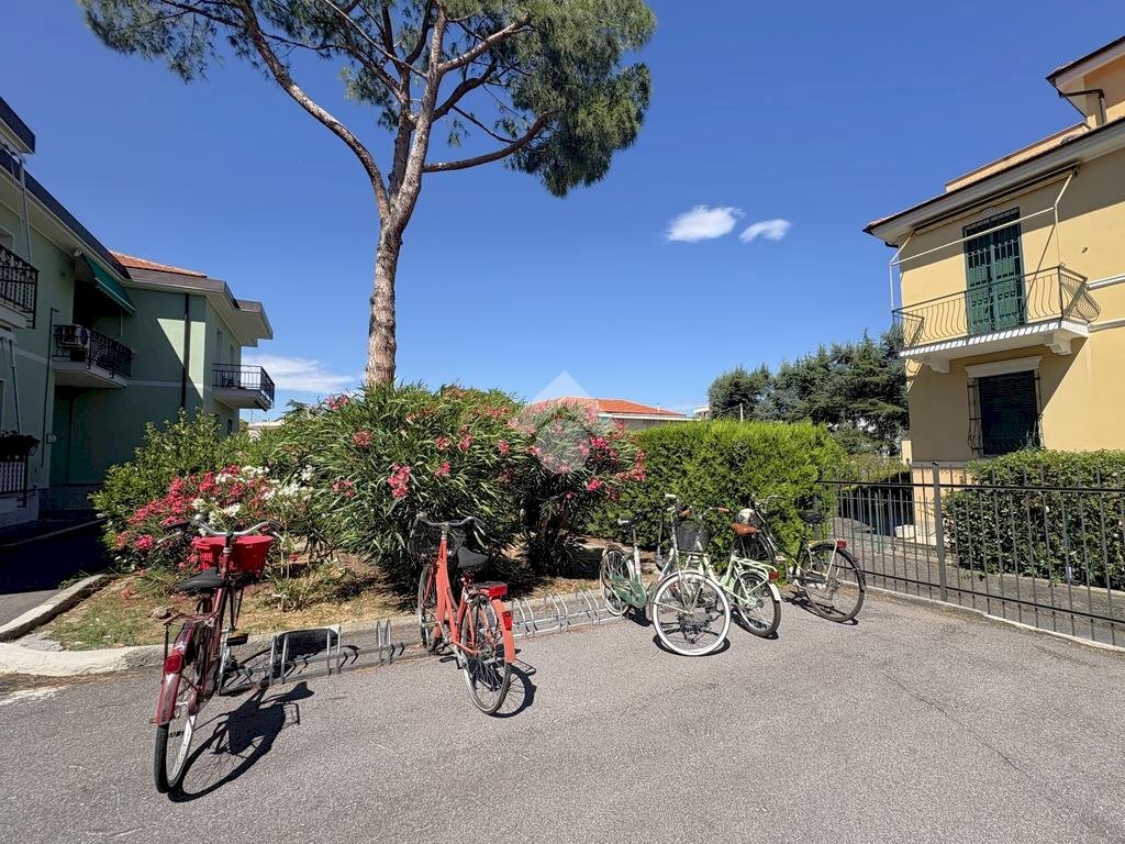 Bilocale Viale della rimembranza, Loano - foto 1