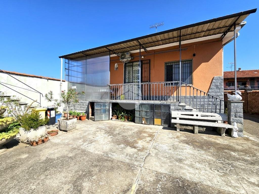 Casa indipendente Via Caduti per la Libertà, Torrazza Piemonte - foto 1