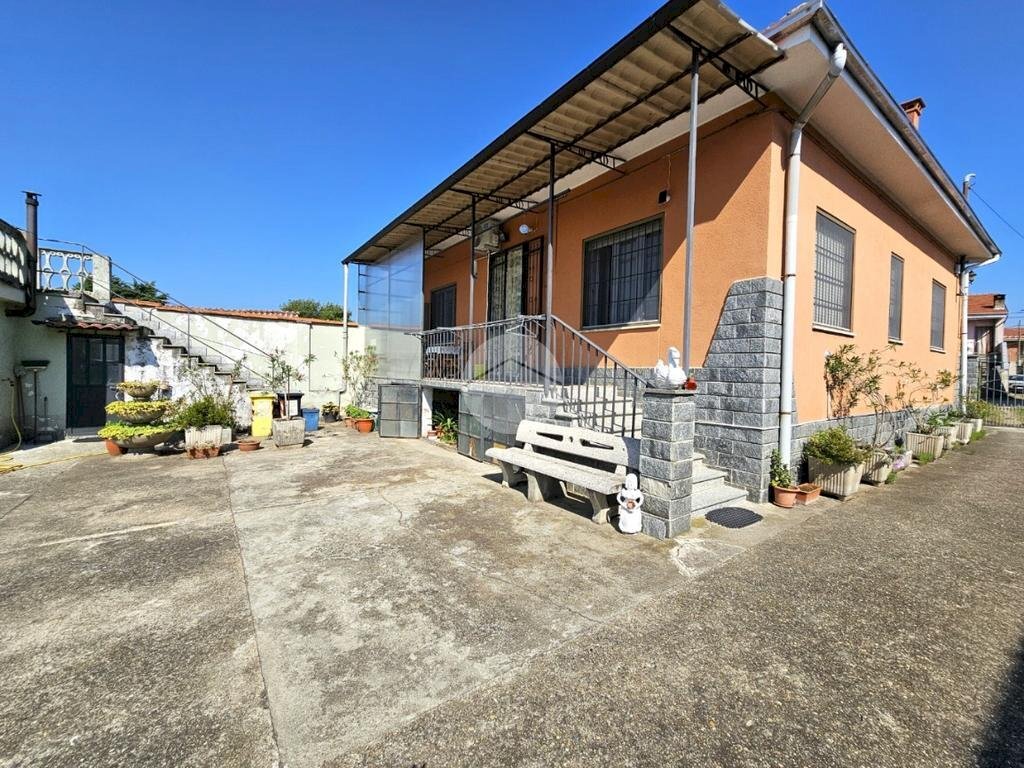 Casa indipendente Via Caduti per la Libertà, Torrazza Piemonte - foto 2