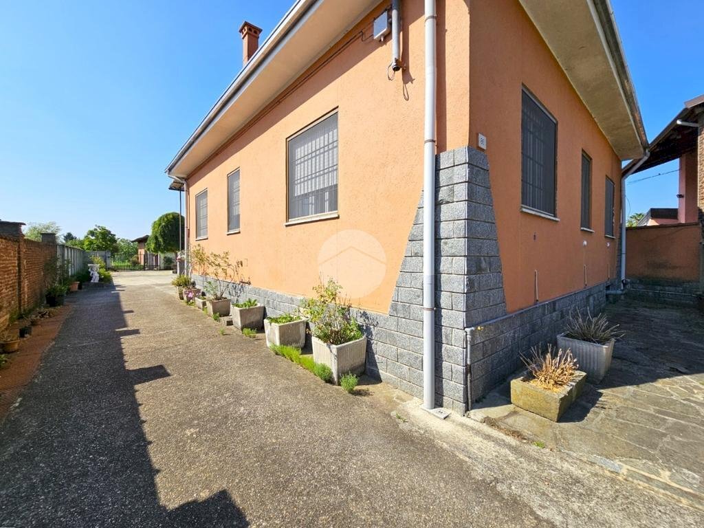 Casa indipendente Via Caduti per la Libertà, Torrazza Piemonte - foto 3