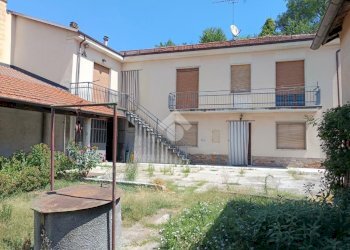 Semi-detached house Via Boidi, Calosso - photo 9