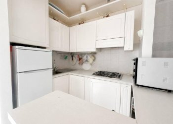 Two-room apartment Via del lavoro, Bordighera - photo 6