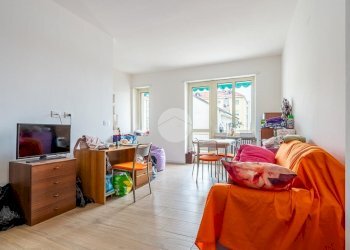 Two-room apartment Via Fabbrichetta, Grugliasco - photo 4
