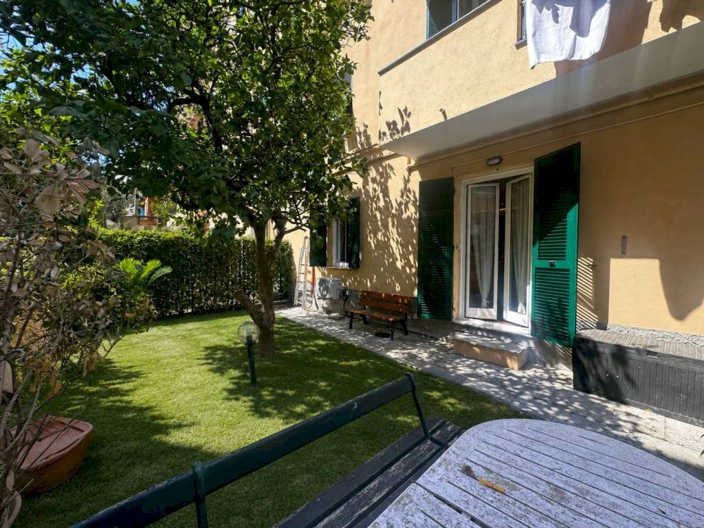Two-room apartment via del Commercio, Genova (neighborhood Nervi) - photo 1