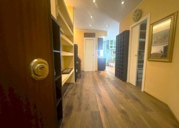 Two-room apartment via del Commercio, Genova (neighborhood Nervi) - photo 3
