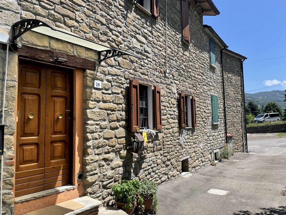 Portion of a house Castel del Rio - photo 1