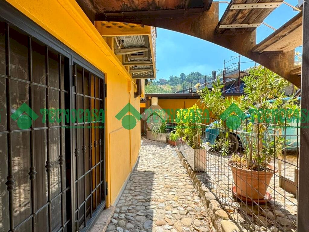 Three-room apartment Via Castello, Savignano sul Panaro - photo 2