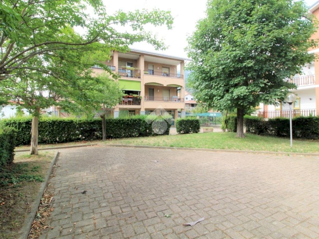 Apartment Piazza Martinetti, Borgofranco d'Ivrea - photo 1