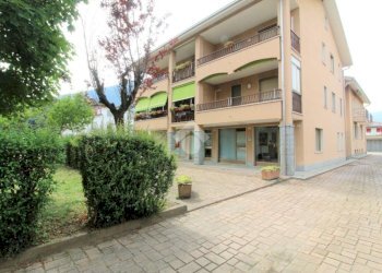 Apartment Piazza Martinetti, Borgofranco d'Ivrea - photo 2