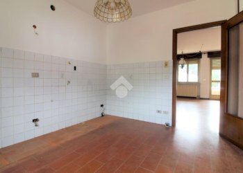 Apartment Piazza Martinetti, Borgofranco d'Ivrea - photo 17