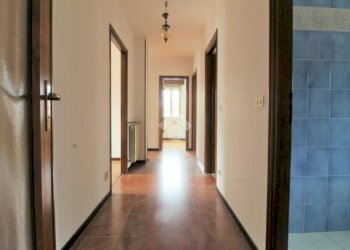 Apartment Piazza Martinetti, Borgofranco d'Ivrea - photo 22