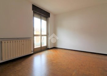 Apartment Piazza Martinetti, Borgofranco d'Ivrea - photo 27