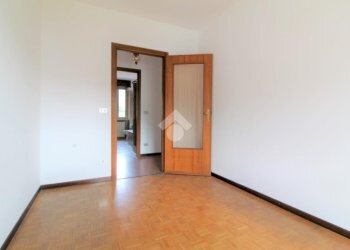 Apartment Piazza Martinetti, Borgofranco d'Ivrea - photo 38