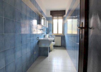 Apartment Piazza Martinetti, Borgofranco d'Ivrea - photo 44