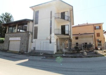 Trilocale Via Vottorio Emanuele, Borgofranco d'Ivrea - foto 5