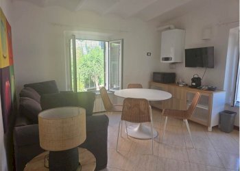 Bilocale Genova (zona Lagaccio) - foto 1
