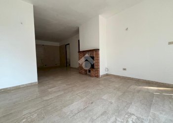 Four-room apartment Via Villaretto, Bagnolo Piemonte - photo 3