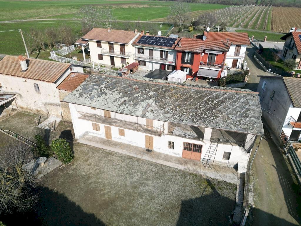Semi-detached house Via Sant'Anna, Bagnolo Piemonte - photo 1