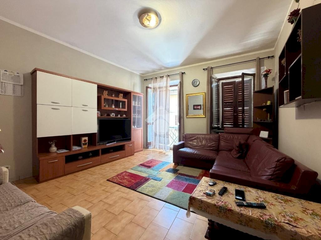 Three-room apartment Via Giacomo Matteotti, Cerano - photo 1