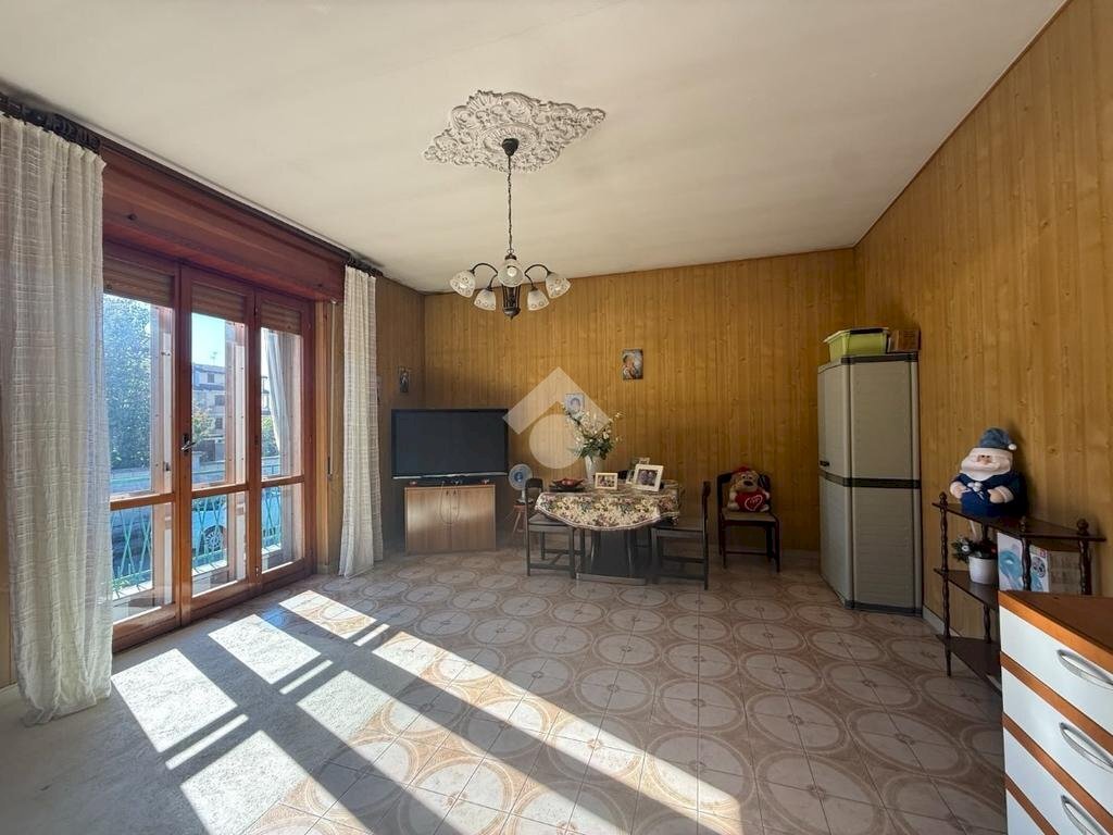 Casa indipendente Via Parazzolo, Trecate - foto 2