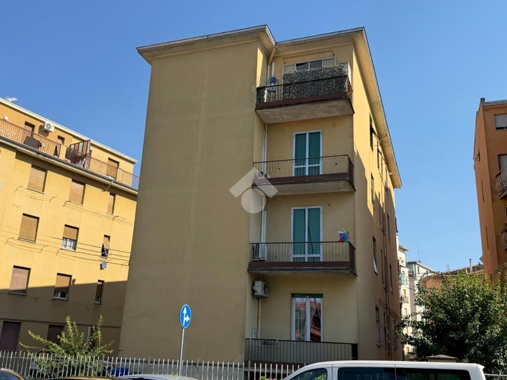 Three-room apartment Via Volturno, Parma - photo 2